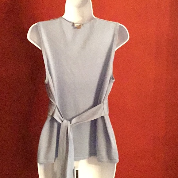 Sweater - Picture 2 of 5